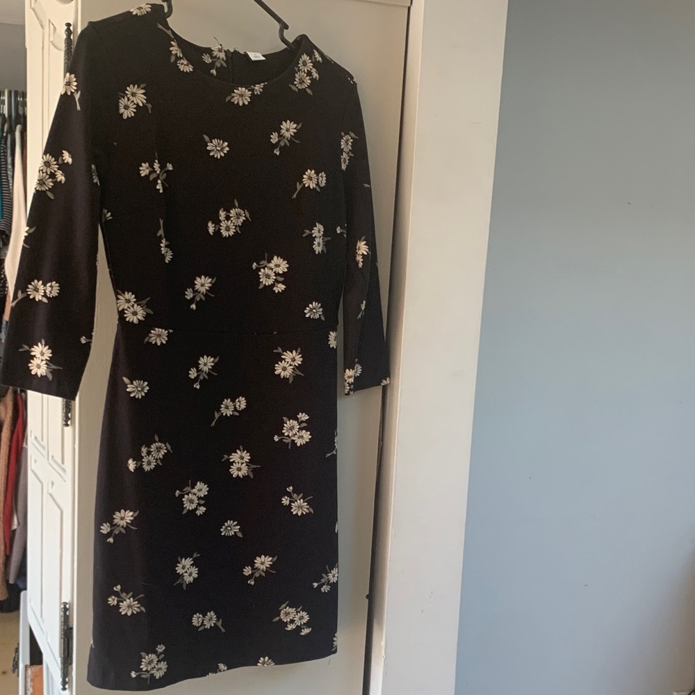 Old Navy Black Floral Long Sleeve Dress
